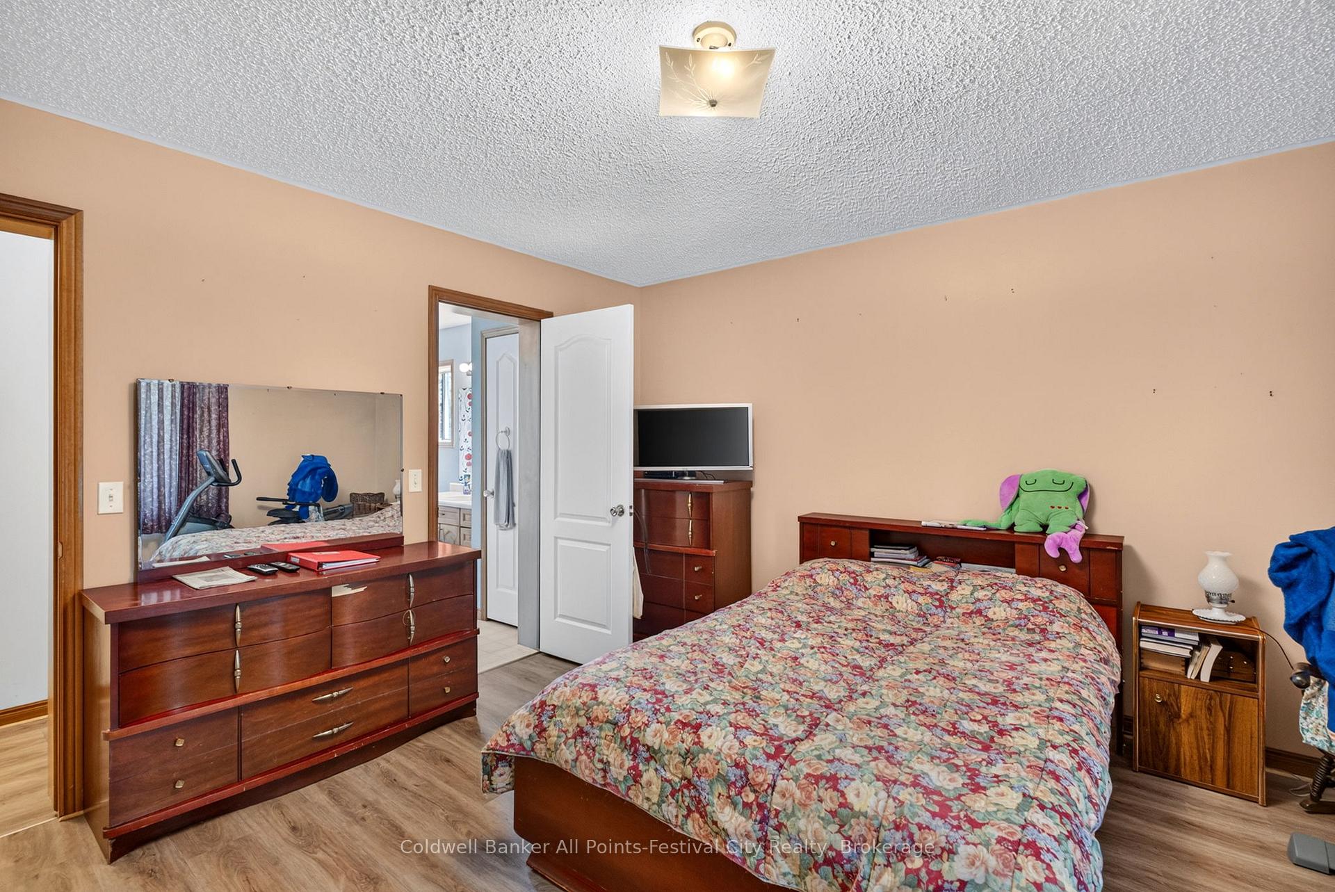 Photo 29 of 36768 Londesboro Road, Ashfield-Colborne-Wawanosh, Colborne — HOMEH
