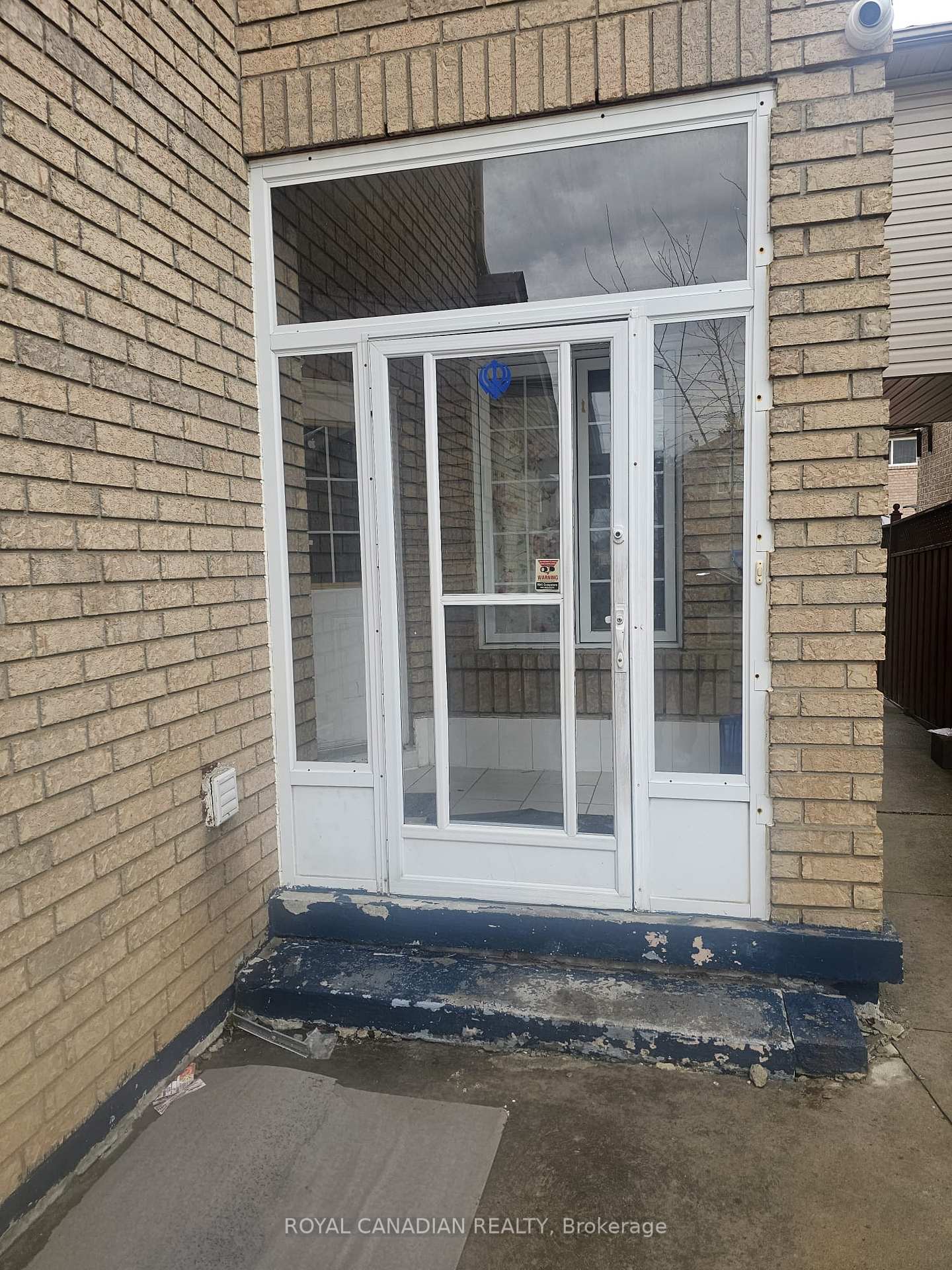 Photo 1 of 112 Lauraglen Crescent, Brampton, Fletcher's Creek South — HOMEH