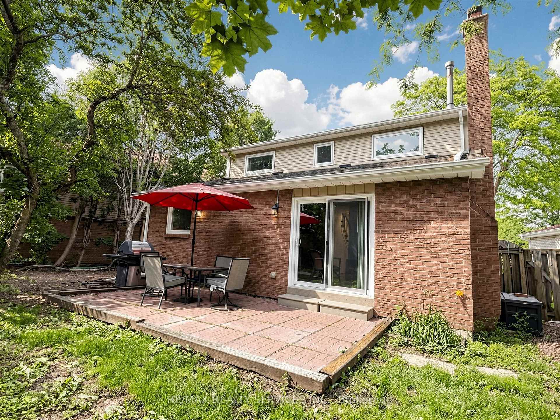 Photo 44 of 30 Mcgillivary Crescent, Brampton, Central Park — HOMEH