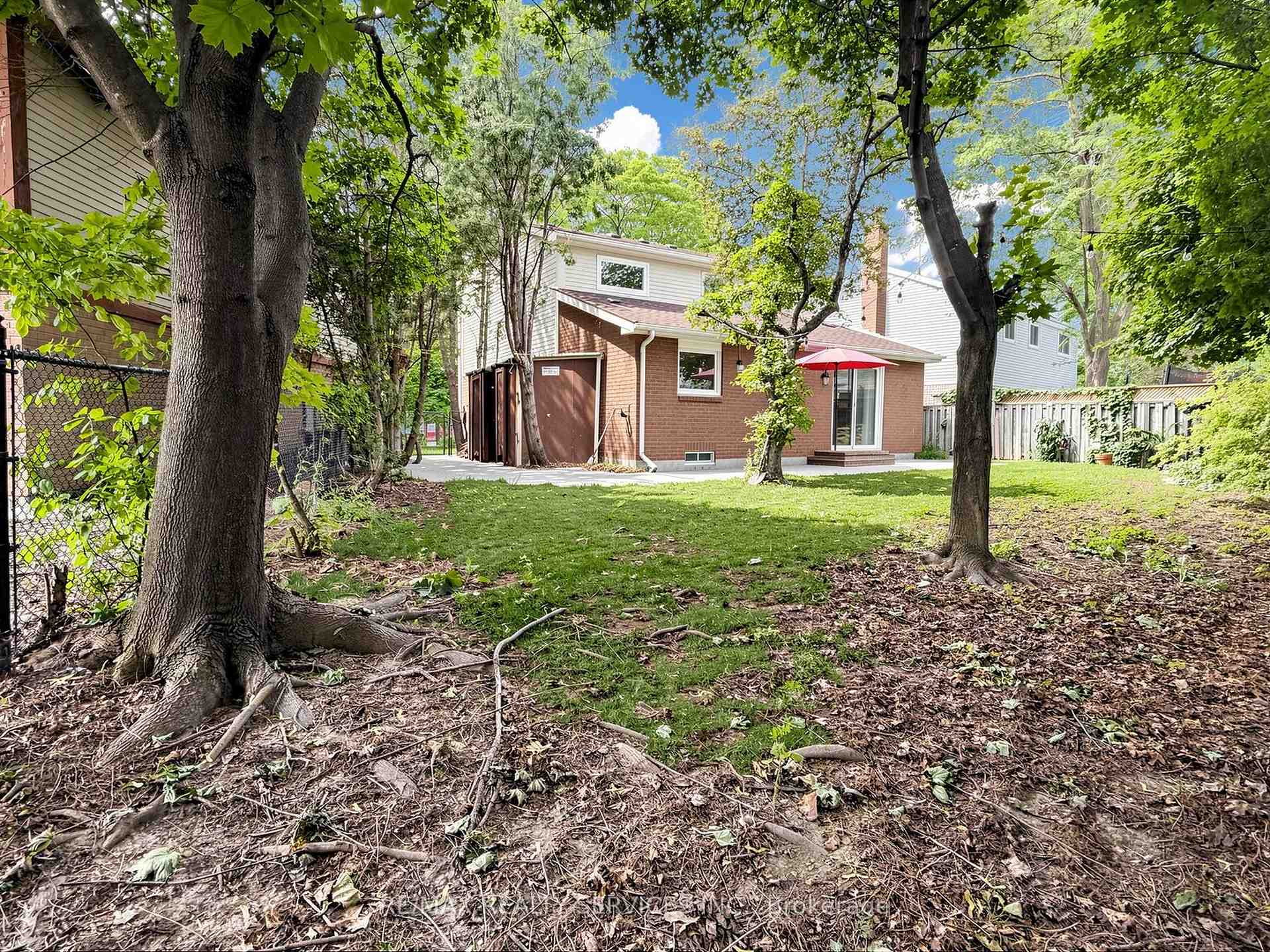 Photo 46 of 30 Mcgillivary Crescent, Brampton, Central Park — HOMEH