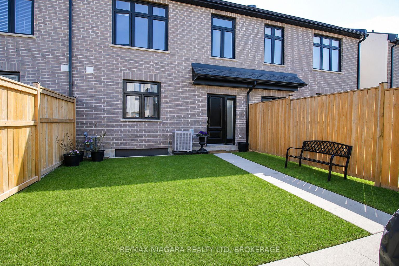 Photo 6 of 153 Summersides Boulevard, Pelham, Fonthill — HOMEH