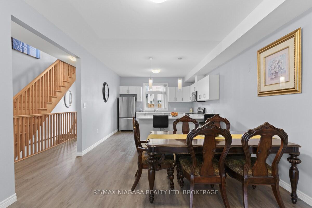 Photo 12 of 153 Summersides Boulevard, Pelham, Fonthill — HOMEH