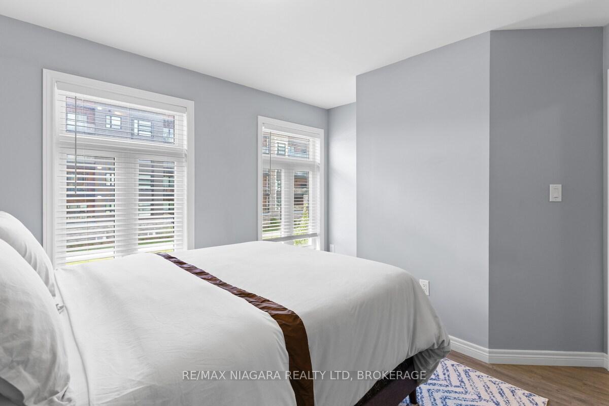 Photo 15 of 153 Summersides Boulevard, Pelham, Fonthill — HOMEH