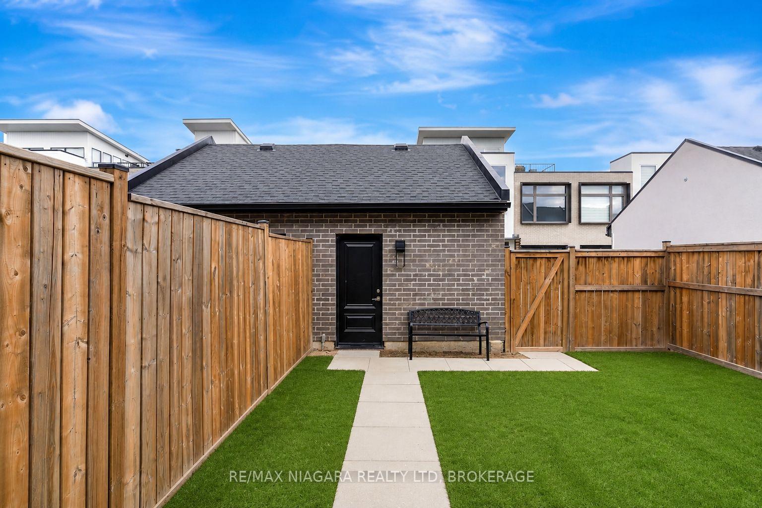 Photo 23 of 153 Summersides Boulevard, Pelham, Fonthill — HOMEH