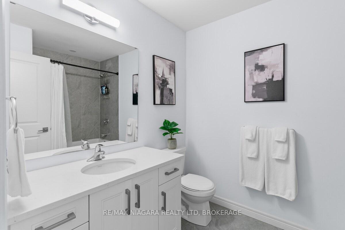 Photo 21 of 153 Summersides Boulevard, Pelham, Fonthill — HOMEH