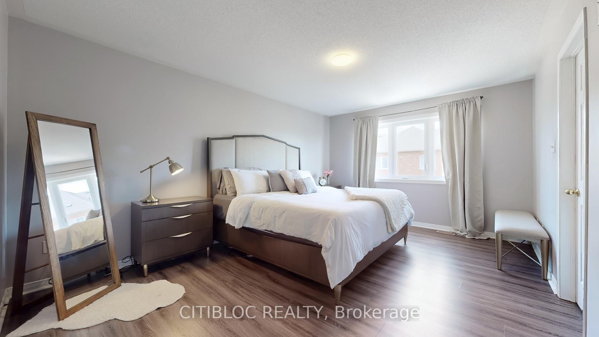 Photo 12 of 130 Rockgarden Trail, Brampton, Sandringham-Wellington — HOMEH