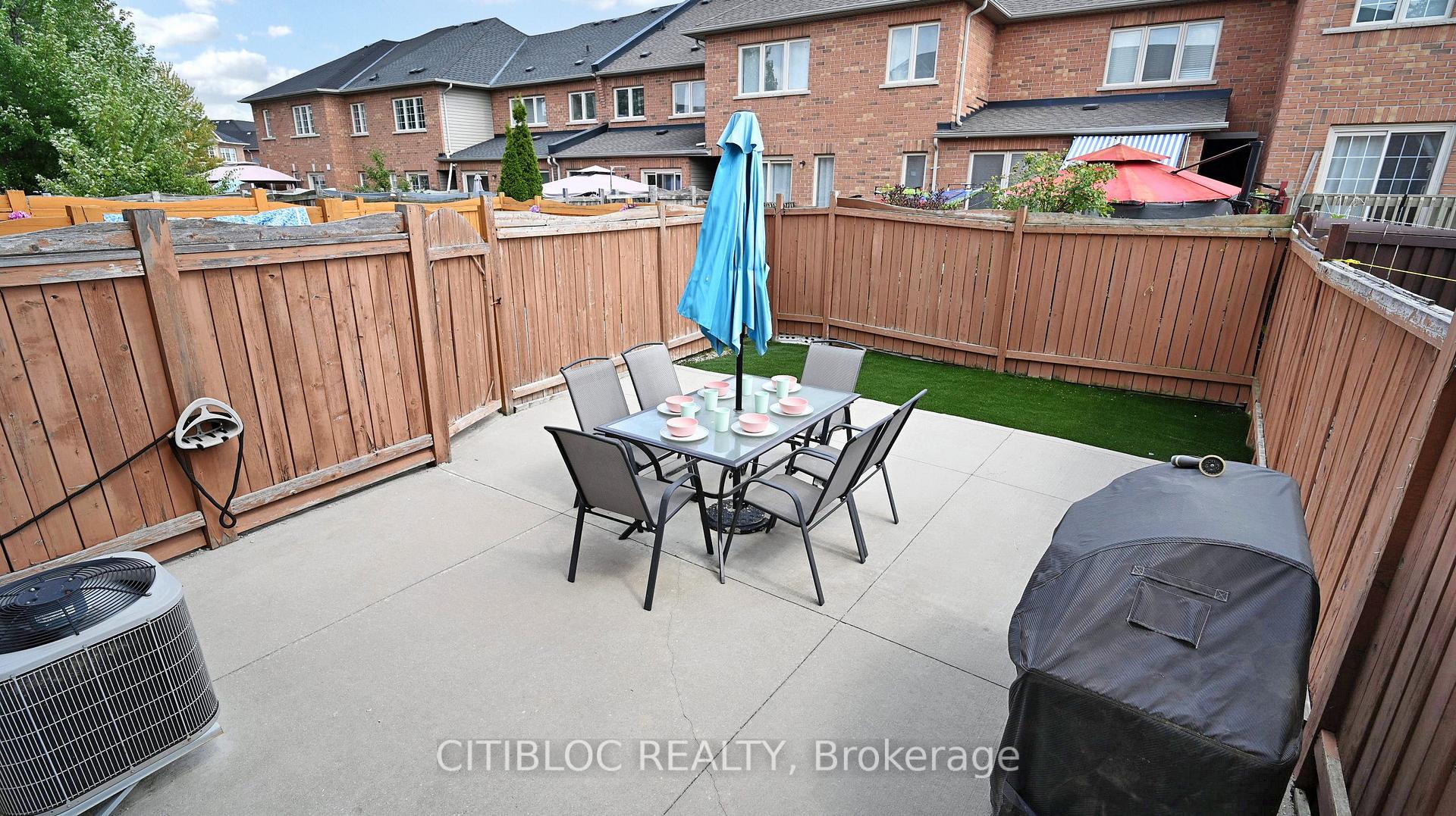 Photo 29 of 130 Rockgarden Trail, Brampton, Sandringham-Wellington — HOMEH