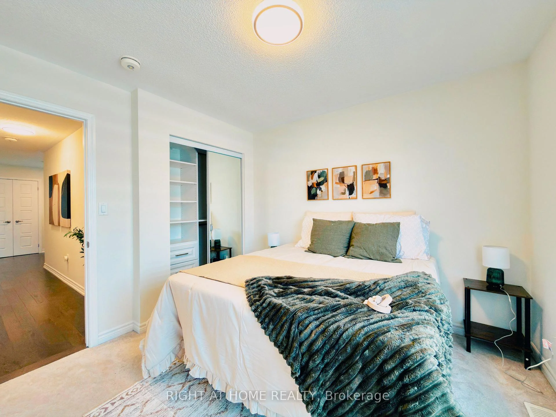 Photo 44 of 30 Boothill Drive, Brampton, Northwest Brampton — HOMEH