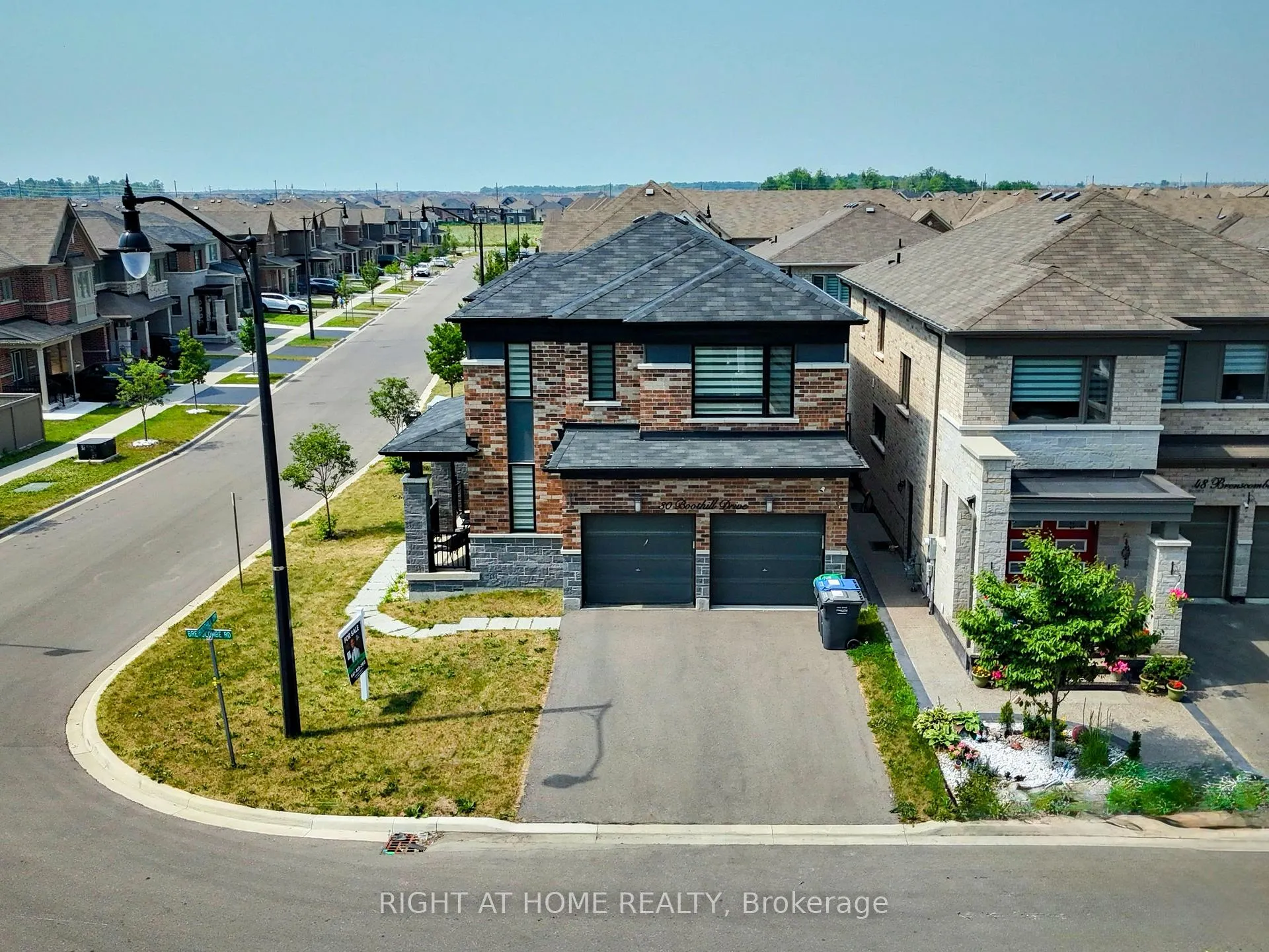 Photo 1 of 30 Boothill Drive, Brampton, Northwest Brampton — HOMEH