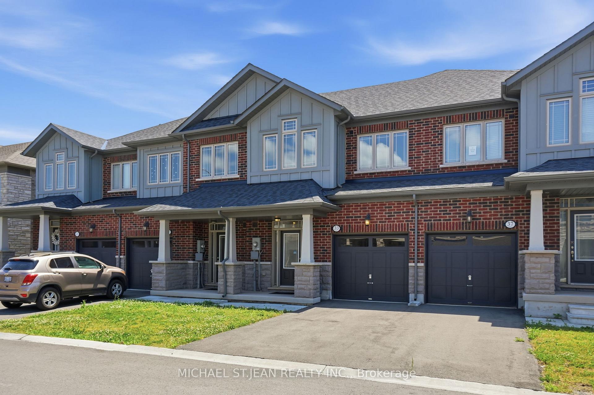 Photo 3 of 33 Admiral Road, Welland, Hwy 406/Welland — HOMEH