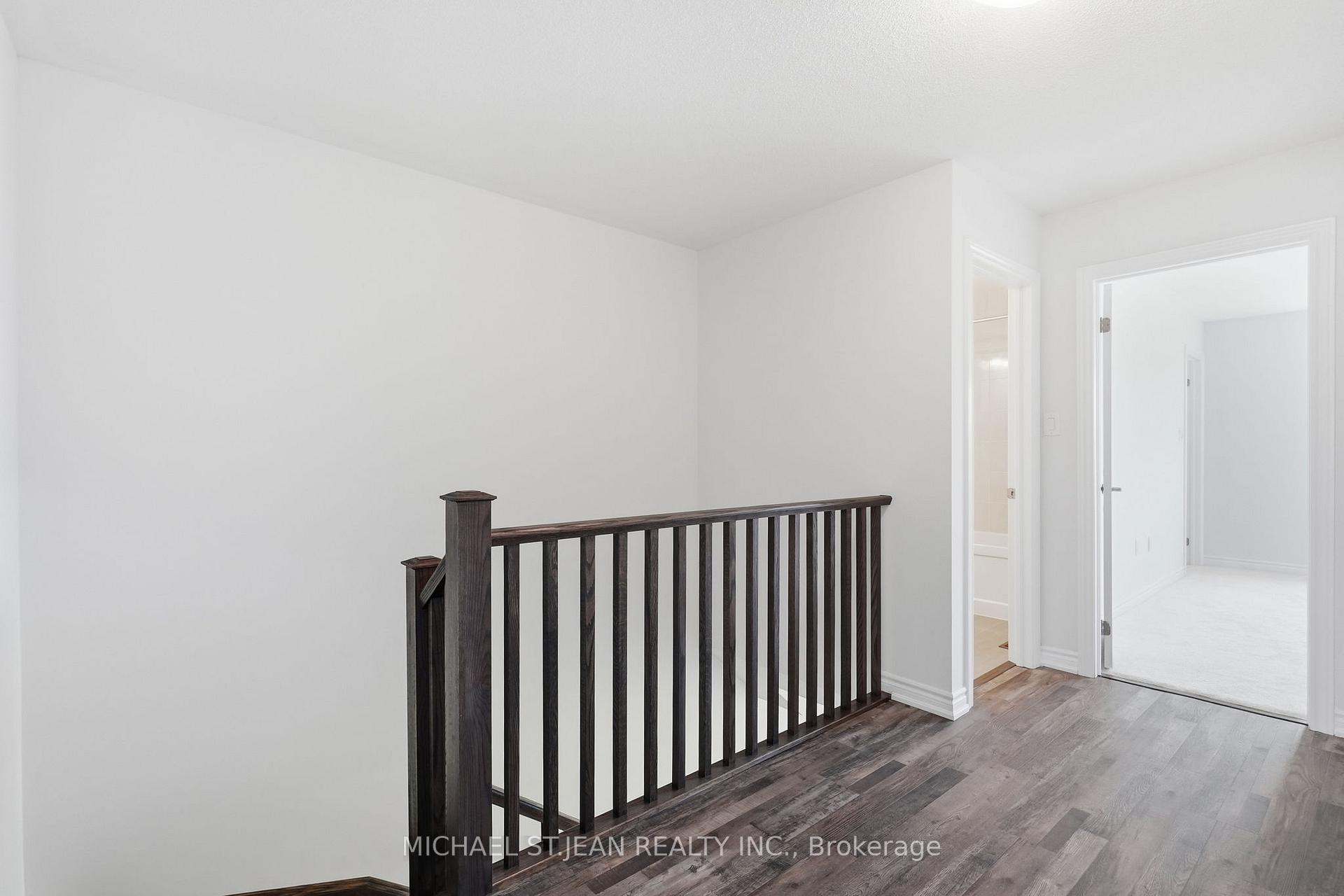 Photo 26 of 33 Admiral Road, Welland, Hwy 406/Welland — HOMEH
