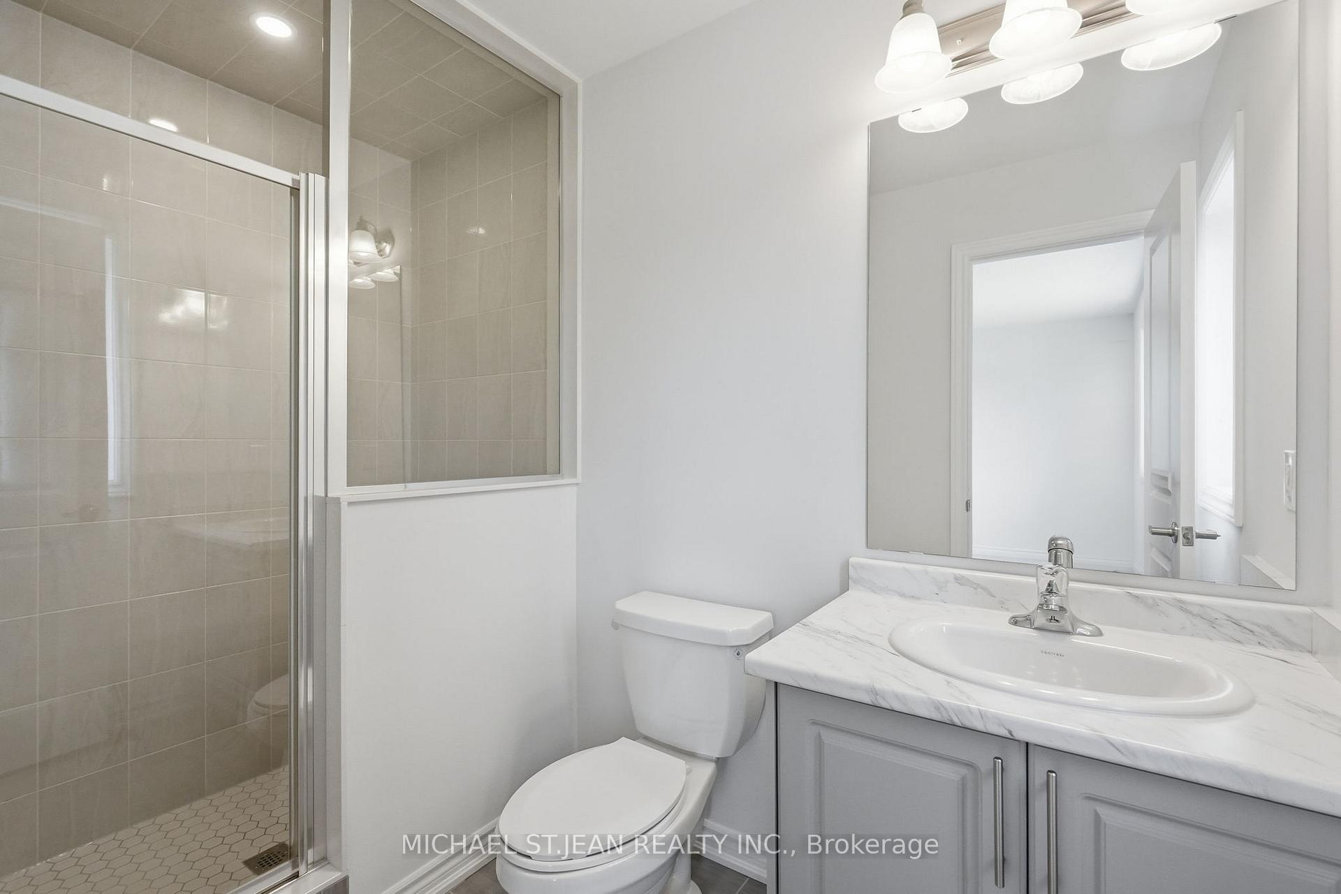 Photo 31 of 33 Admiral Road, Welland, Hwy 406/Welland — HOMEH