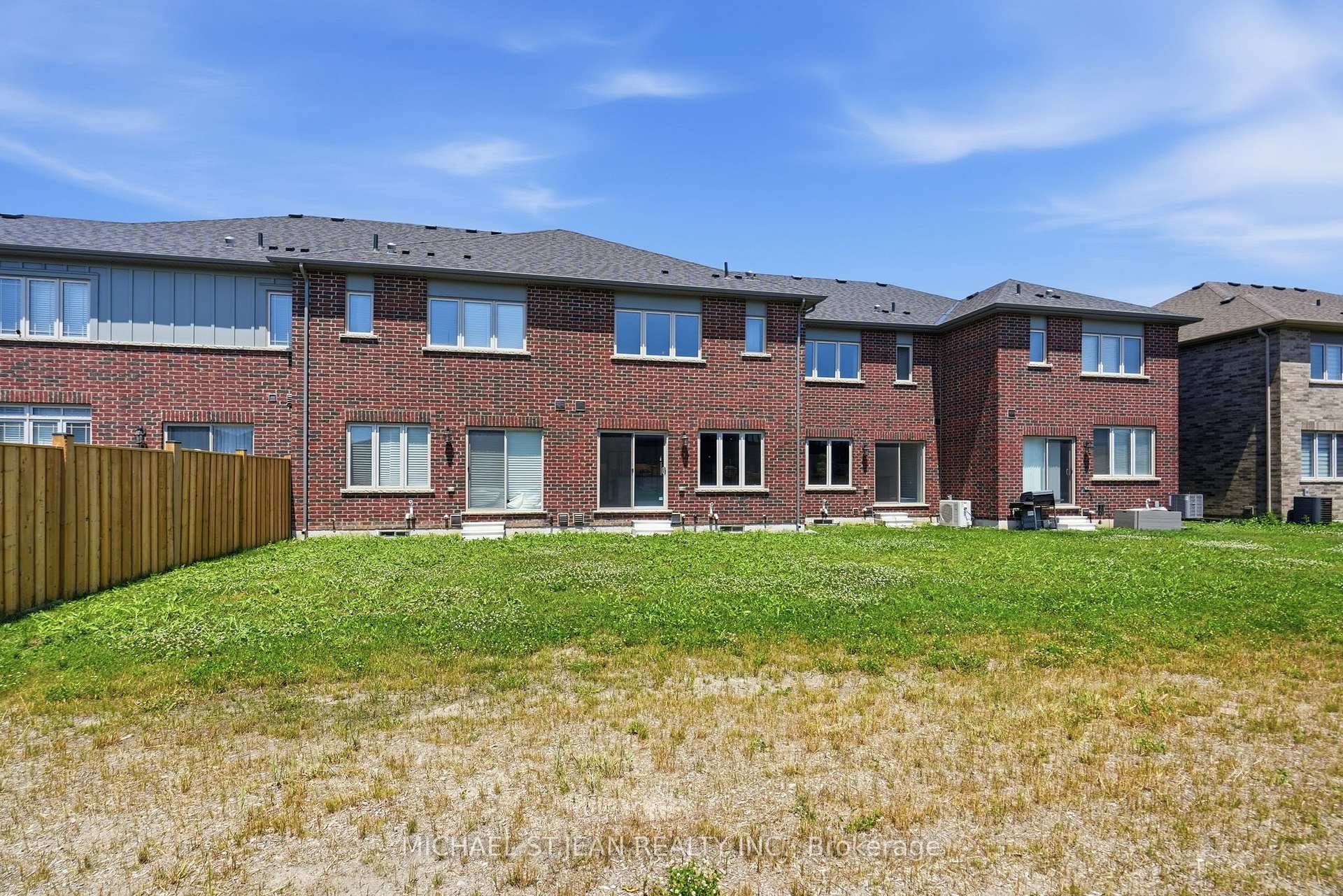 Photo 43 of 33 Admiral Road, Welland, Hwy 406/Welland — HOMEH