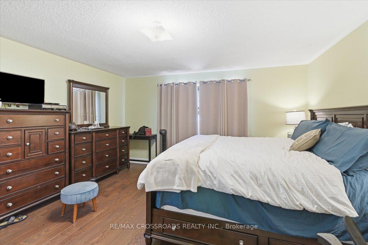 Photo 24 of 8 Culver Lane, Scarborough, Rouge — HOMEH