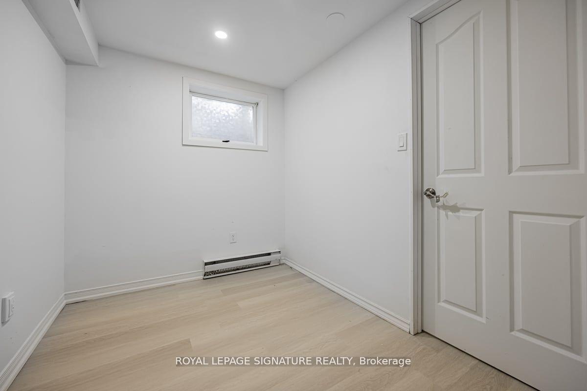 Photo 5 of Unit C, 54 Tuscarora Drive, North York, Pleasant View — HOMEH
