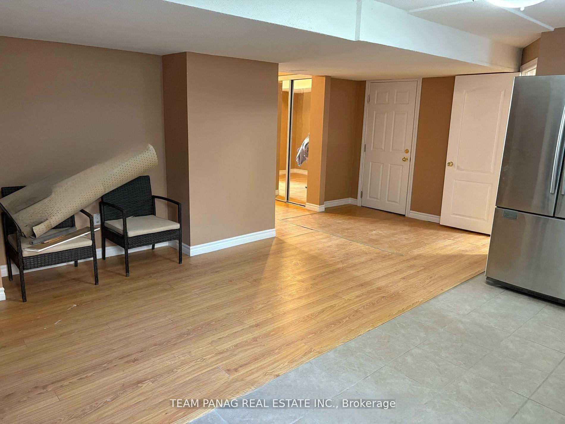 Photo 3 of Unit Basement, 59 Mainard Crescent, Brampton, Sandringham-Wellington — HOMEH