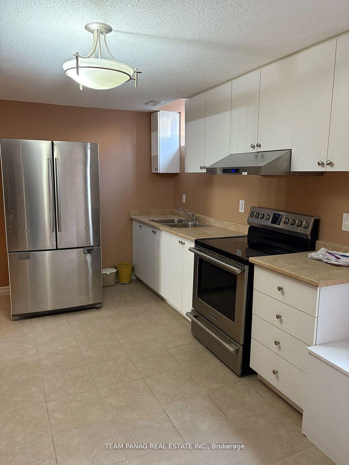 Photo 4 of Unit Basement, 59 Mainard Crescent, Brampton, Sandringham-Wellington — HOMEH