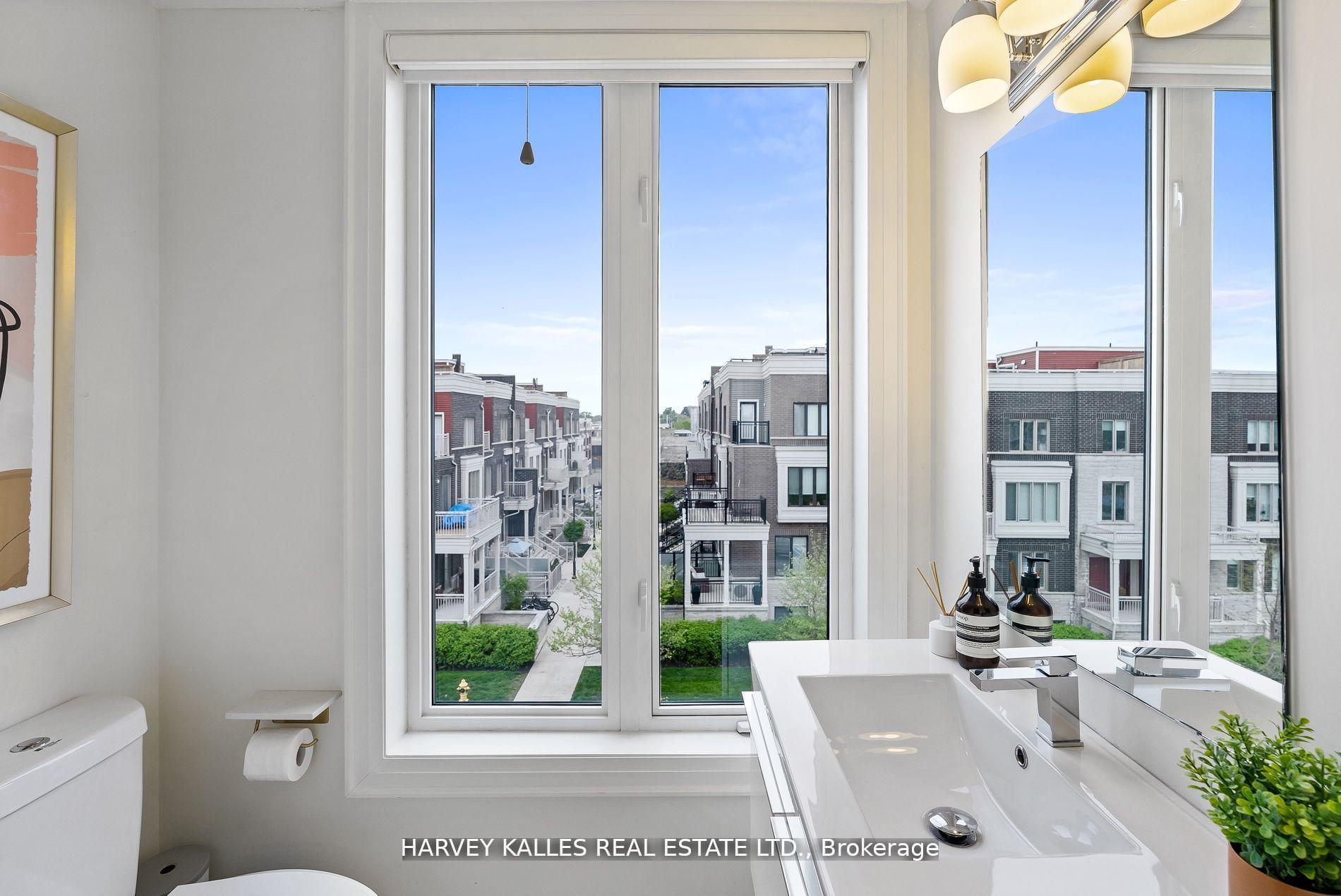 Photo 14 of Unit 2, 115 Long Branch, Etobicoke, Long Branch — HOMEH