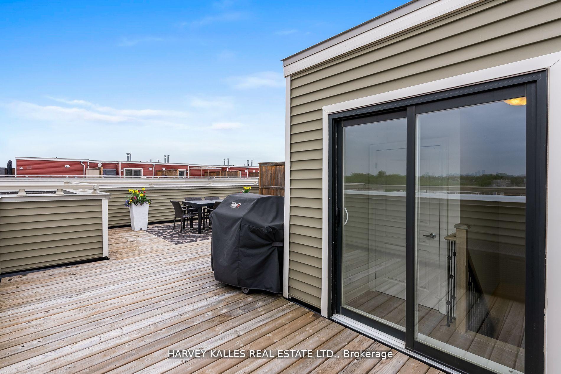 Photo 24 of Unit 2, 115 Long Branch, Etobicoke, Long Branch — HOMEH
