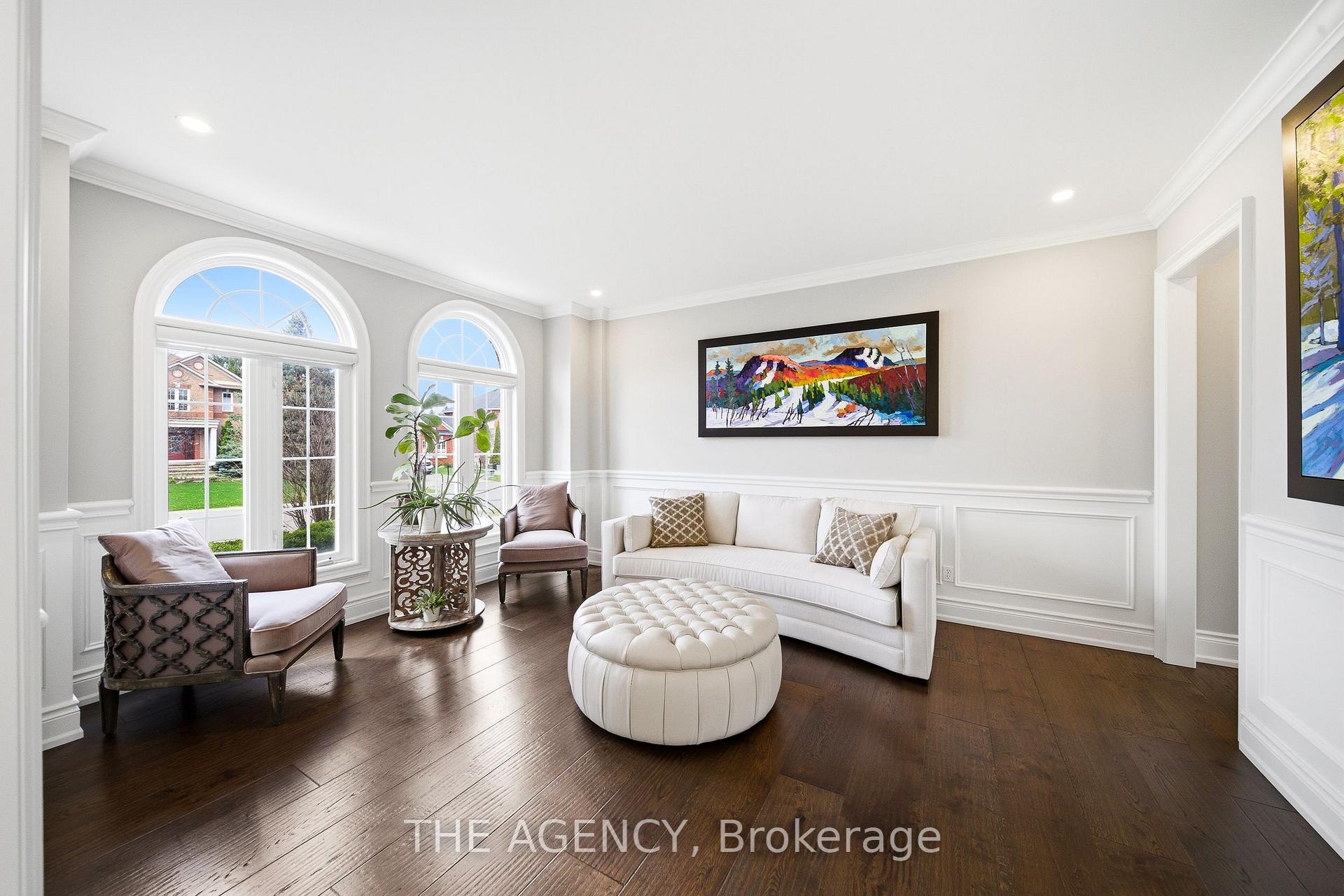 Photo 5 of 147 Mactaggart Drive, King, Nobleton — HOMEH