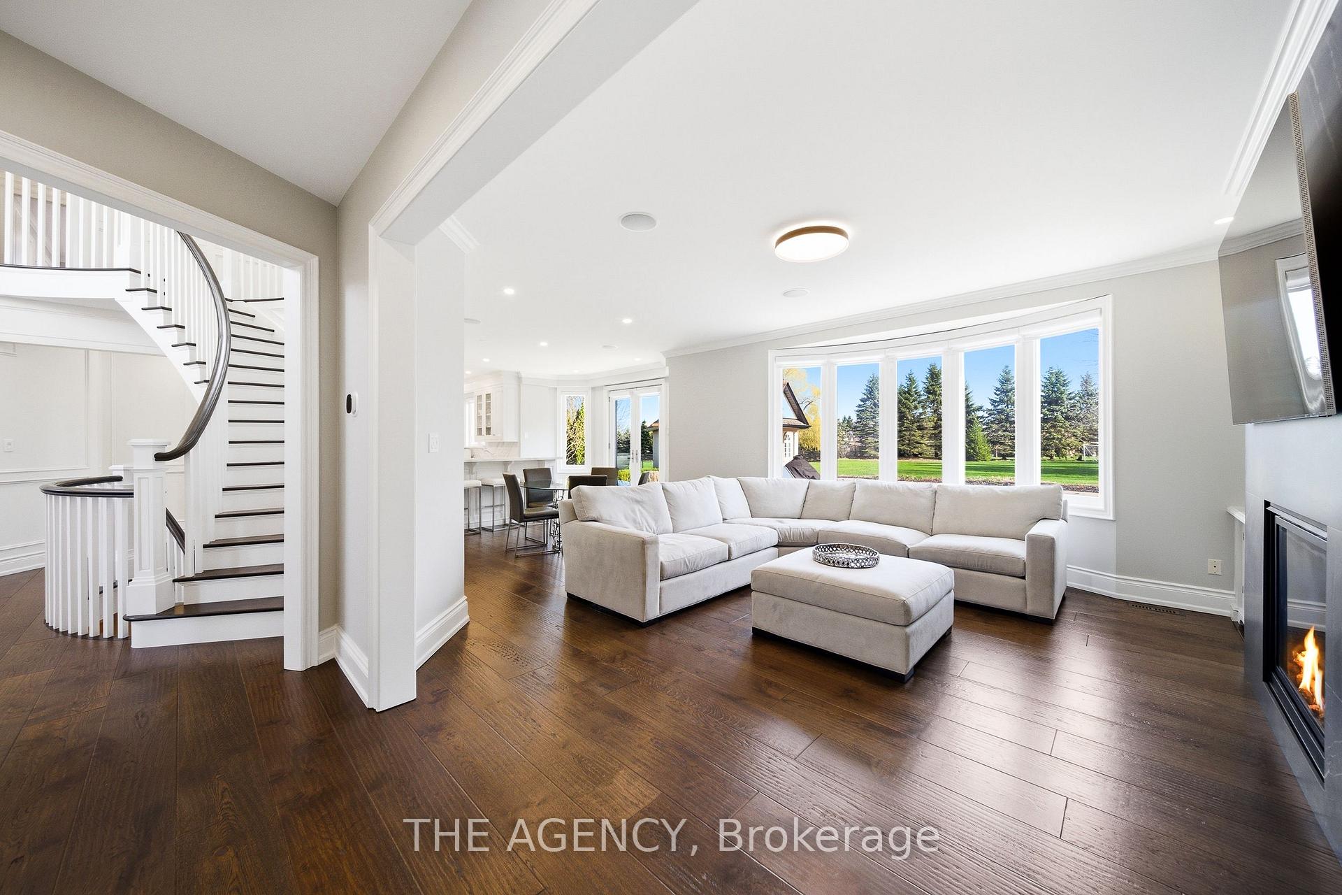 Photo 22 of 147 Mactaggart Drive, King, Nobleton — HOMEH