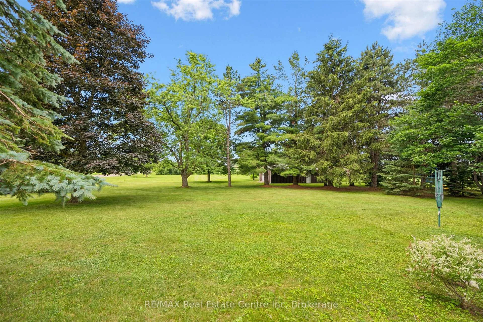 Photo 85 of 9098 27 Side Road, Erin, Rural Erin — HOMEH
