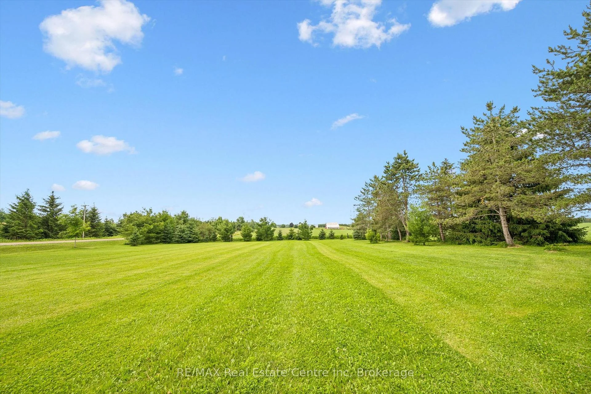 Photo 86 of 9098 27 Side Road, Erin, Rural Erin — HOMEH