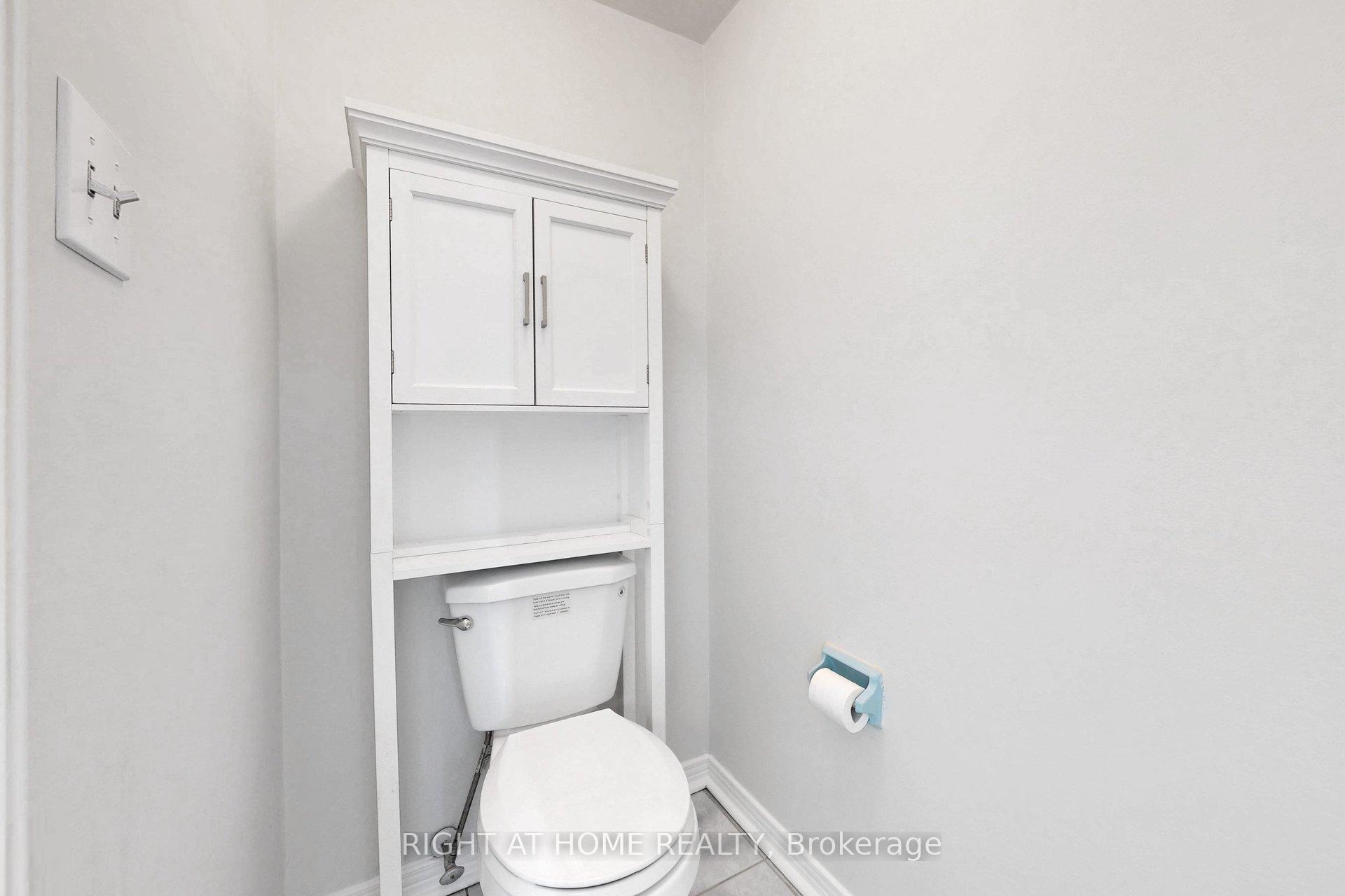 Photo 37 of 103 Heatherton Way, Vaughan, Crestwood-Springfarm-Yorkhill — HOMEH