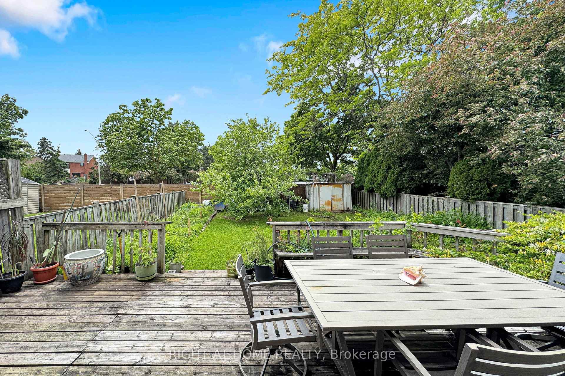Photo 47 of 103 Heatherton Way, Vaughan, Crestwood-Springfarm-Yorkhill — HOMEH