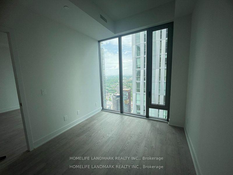 Photo 4 of Unit 4901, 8 Cumberland Street, Toronto, The Annex — HOMEH