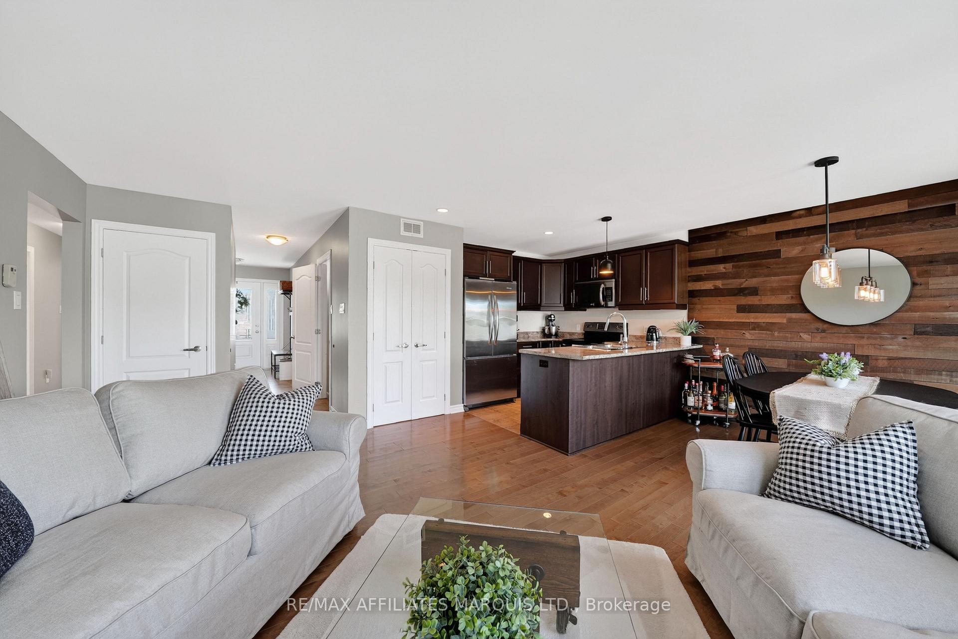 Photo 11 of 348 Glen Nora Drive, Cornwall, Cornwall — HOMEH