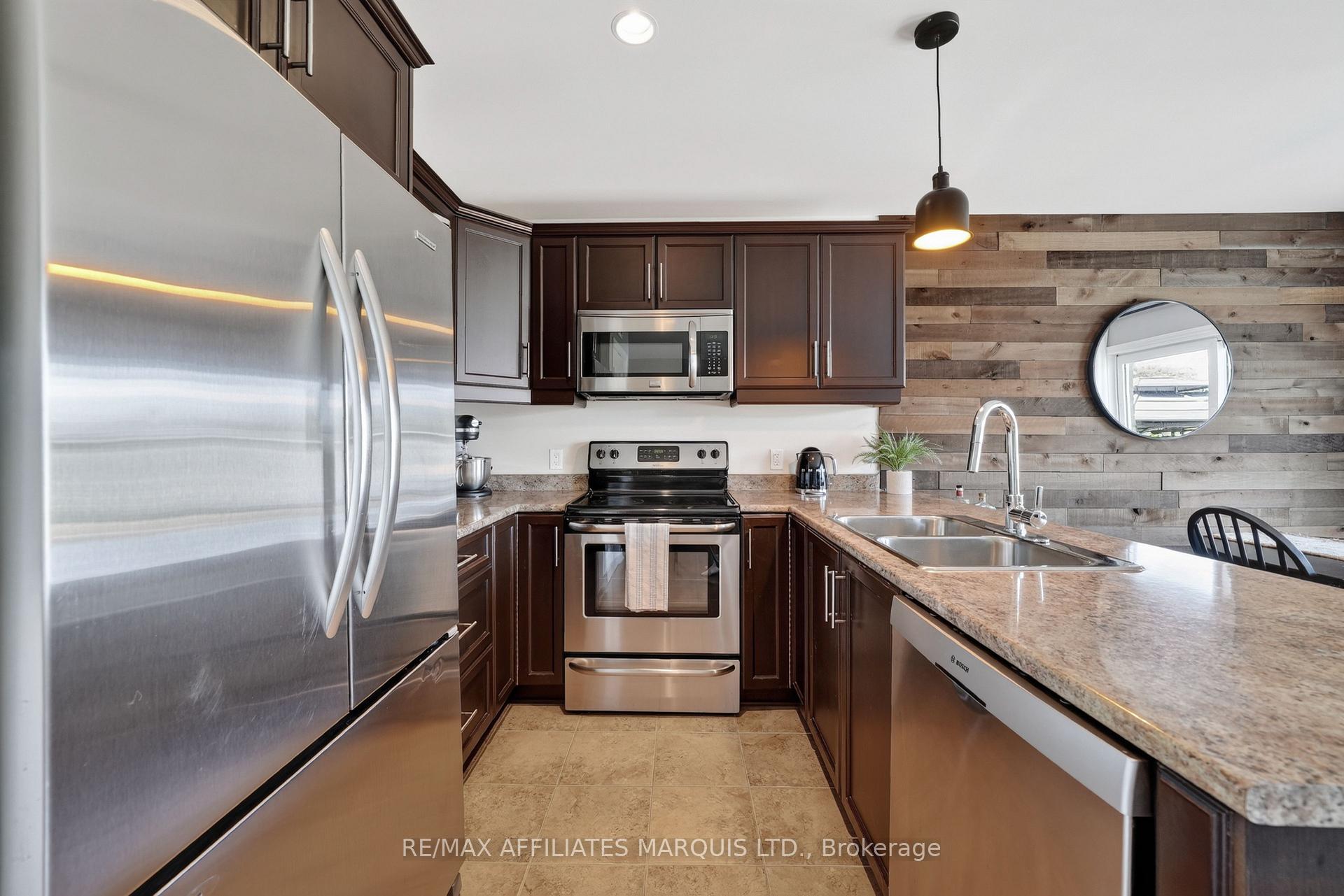 Photo 14 of 348 Glen Nora Drive, Cornwall, Cornwall — HOMEH