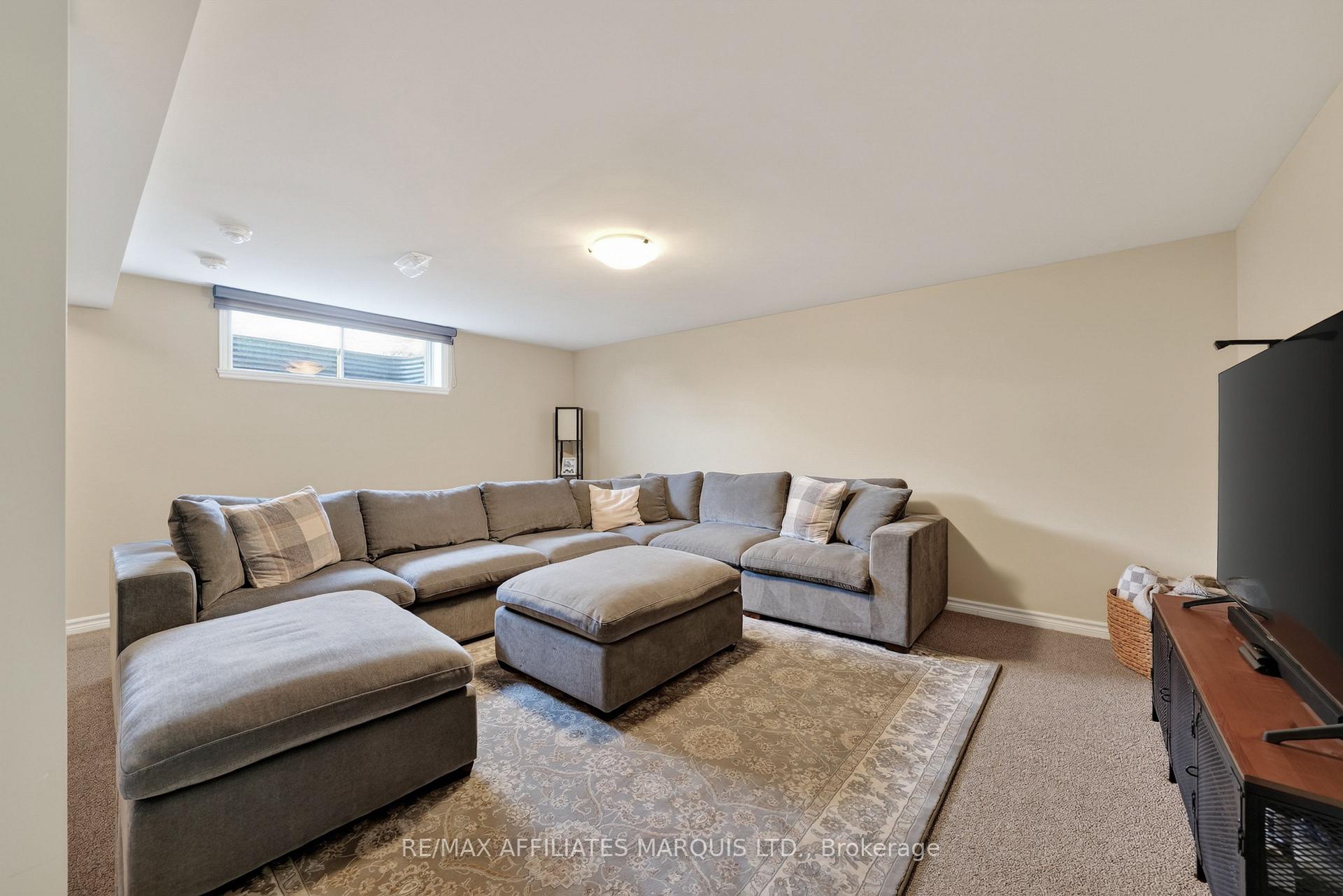 Photo 29 of 348 Glen Nora Drive, Cornwall, Cornwall — HOMEH