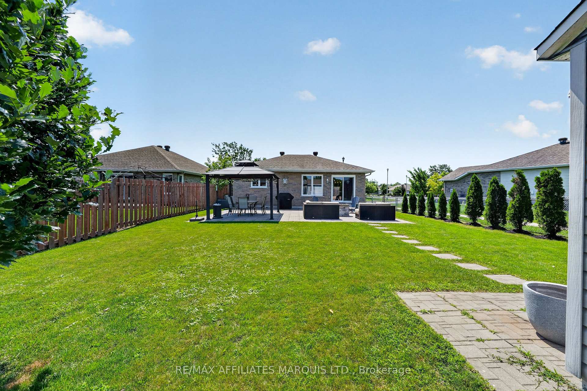 Photo 45 of 348 Glen Nora Drive, Cornwall, Cornwall — HOMEH