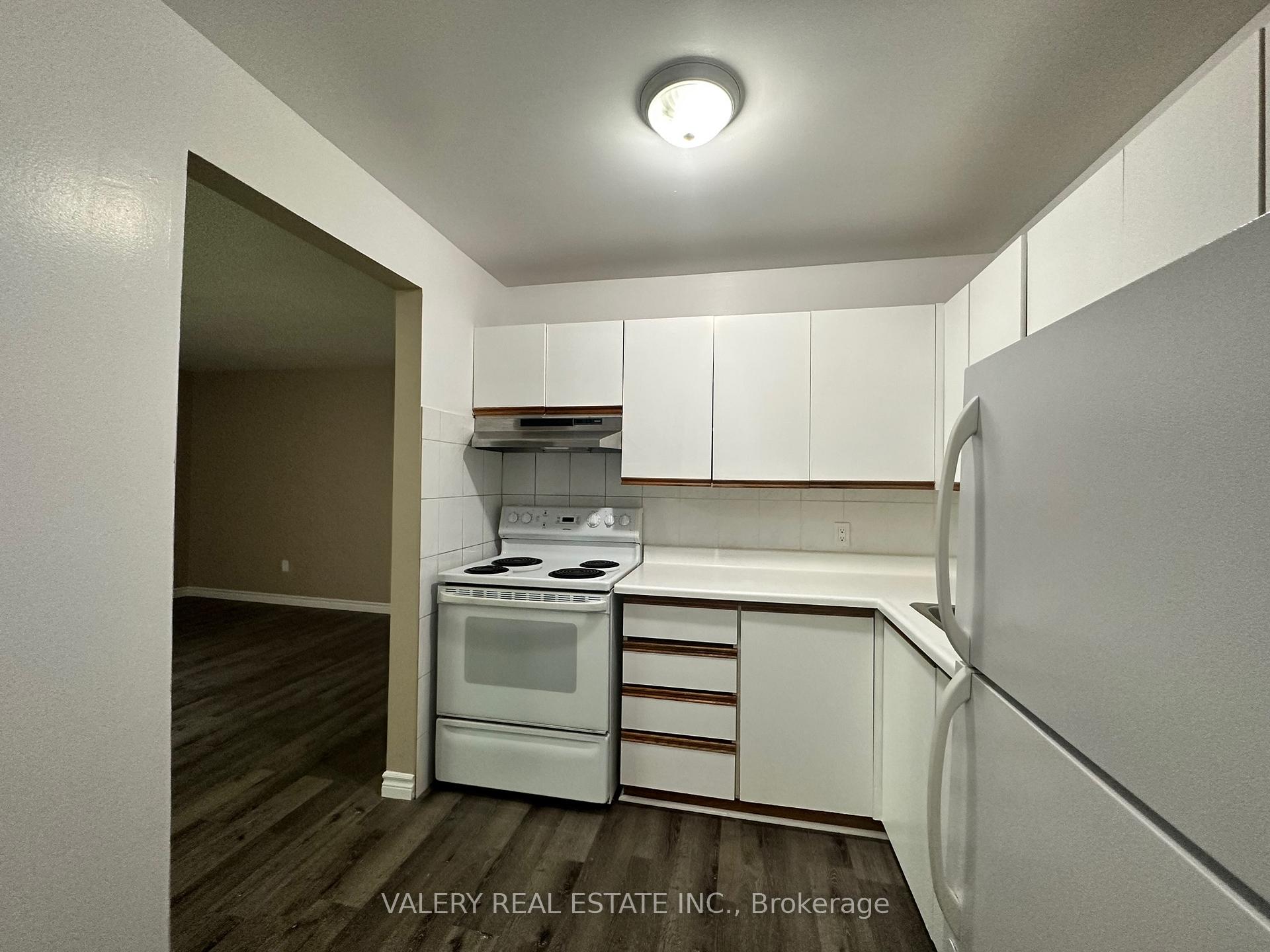 Photo 6 of Unit 1, 1 Lowndes Avenue, Georgina, Keswick South — HOMEH