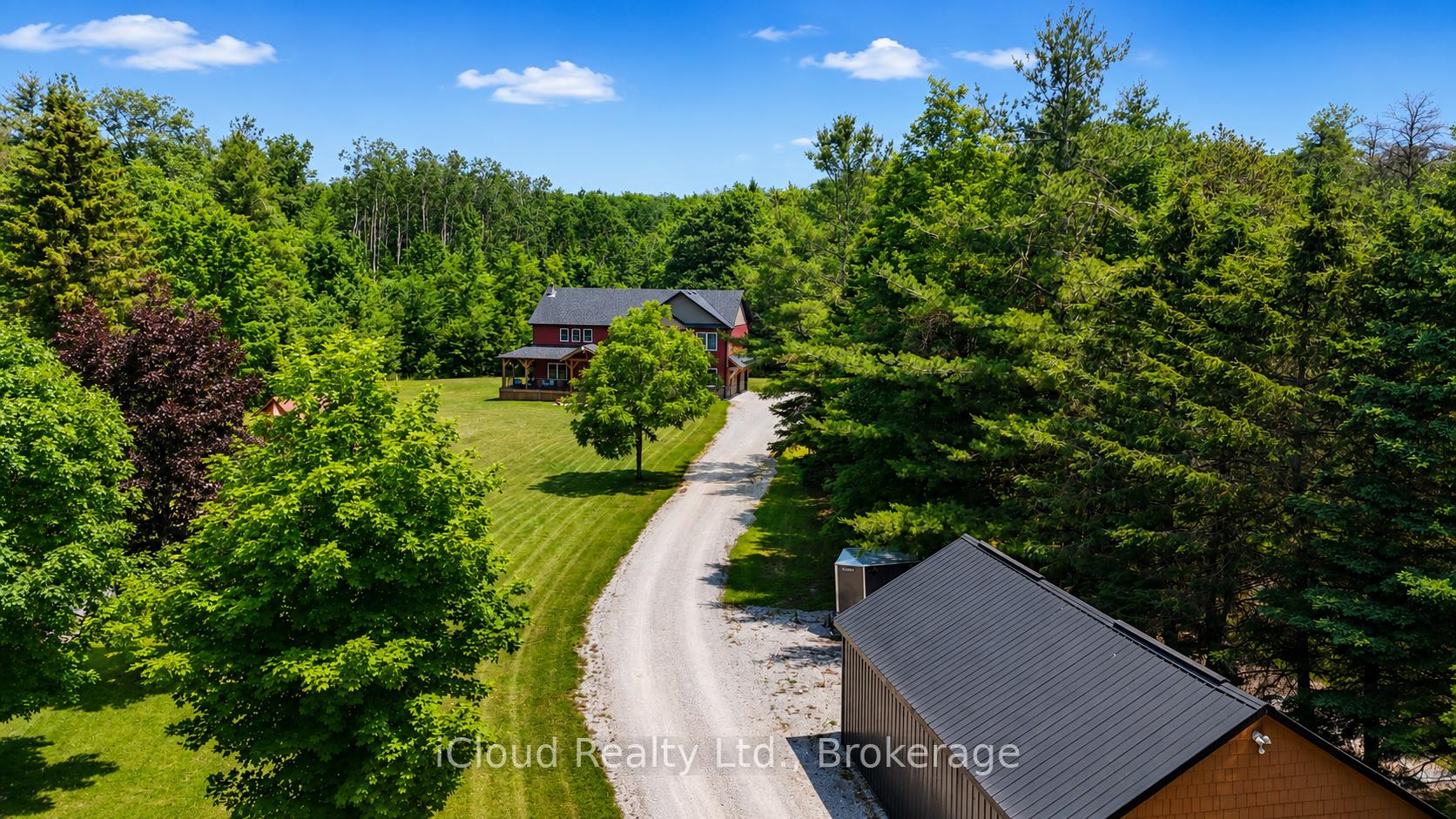 Photo 3 of 2091 Dwyer Road, Springwater, Rural Springwater — HOMEH