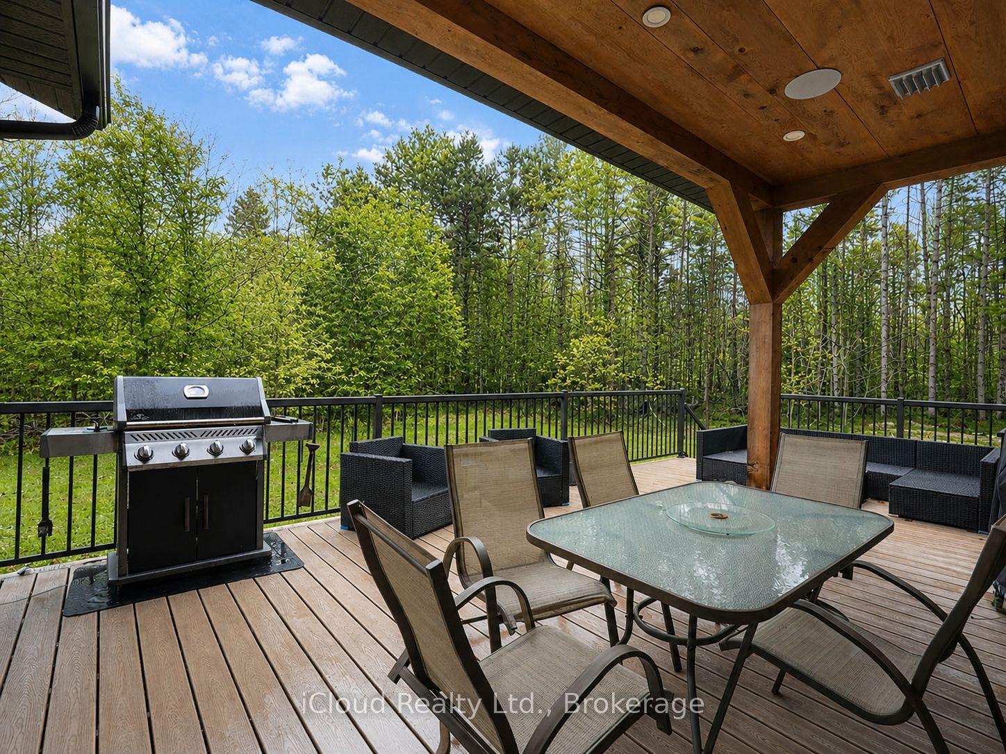 Photo 8 of 2091 Dwyer Road, Springwater, Rural Springwater — HOMEH