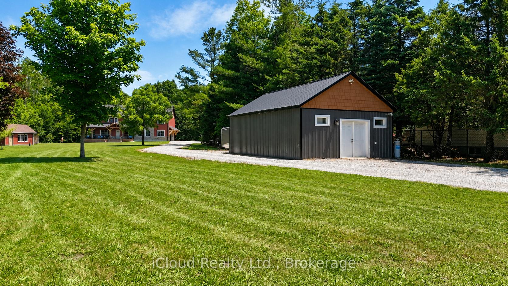 Photo 48 of 2091 Dwyer Road, Springwater, Rural Springwater — HOMEH