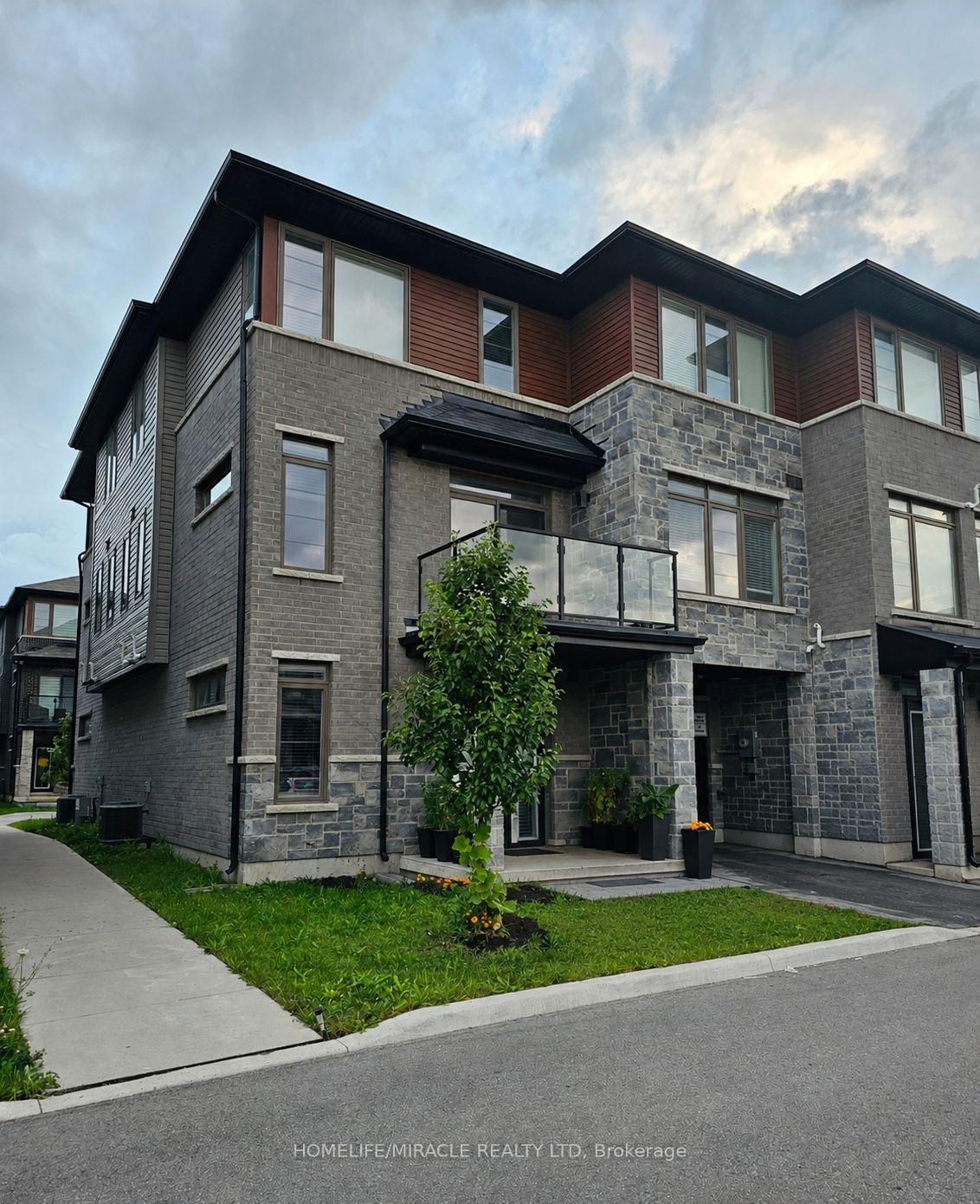 Photo 3 of Unit 159, 30 Times Square Boulevard, Hamilton, Stoney Creek — HOMEH
