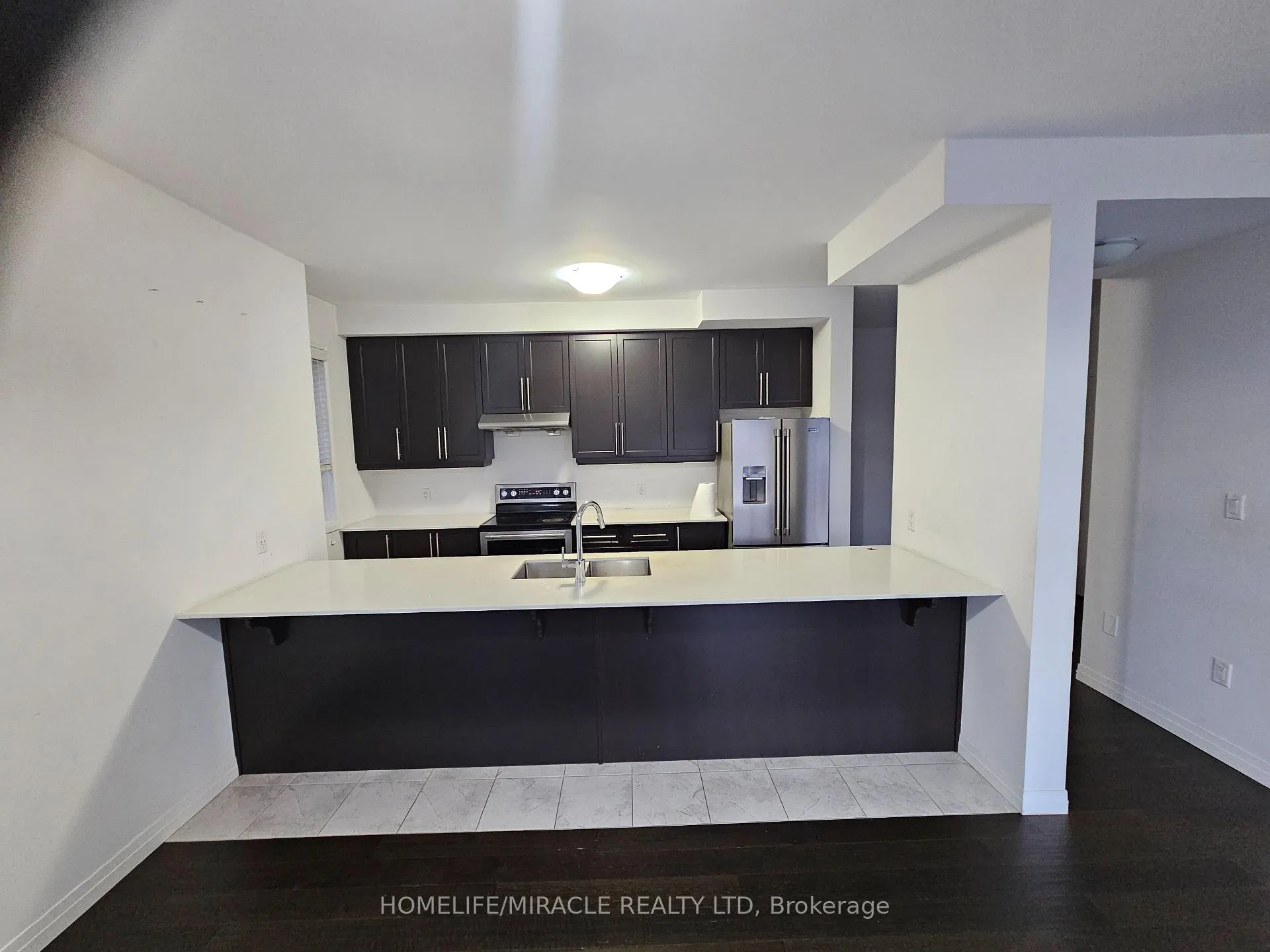 Photo 9 of Unit 159, 30 Times Square Boulevard, Hamilton, Stoney Creek — HOMEH