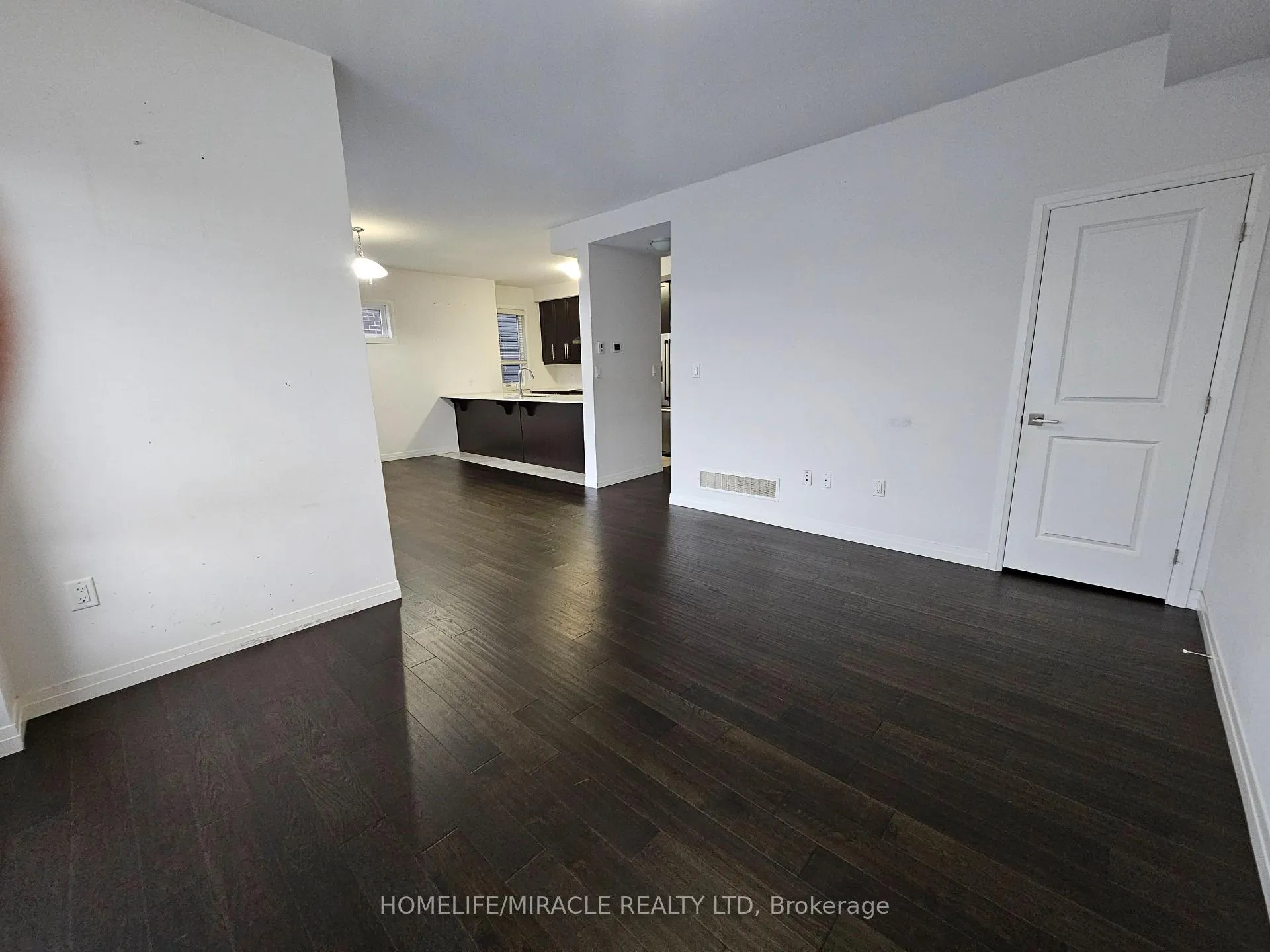 Photo 14 of Unit 159, 30 Times Square Boulevard, Hamilton, Stoney Creek — HOMEH