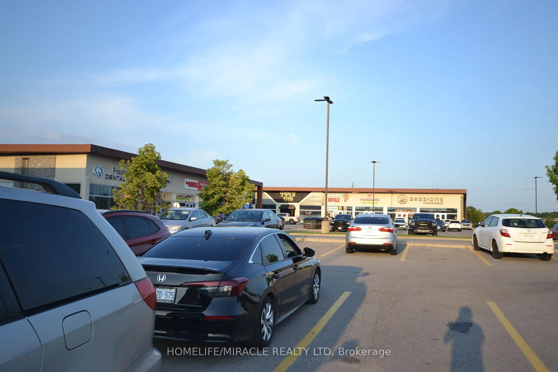 Photo 30 of Unit 159, 30 Times Square Boulevard, Hamilton, Stoney Creek — HOMEH