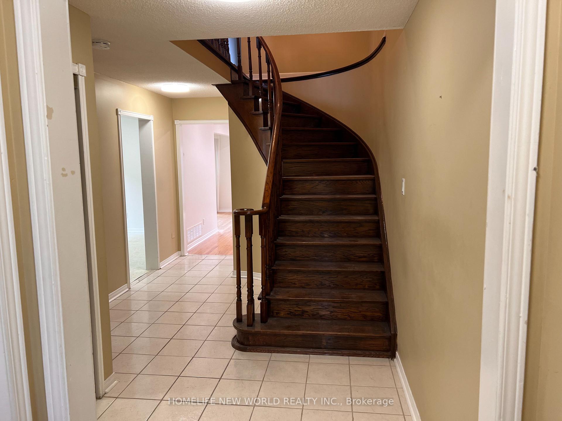 Photo 42 of 21 Delmark Boulevard, Markham, Sherwood-Amberglen — HOMEH