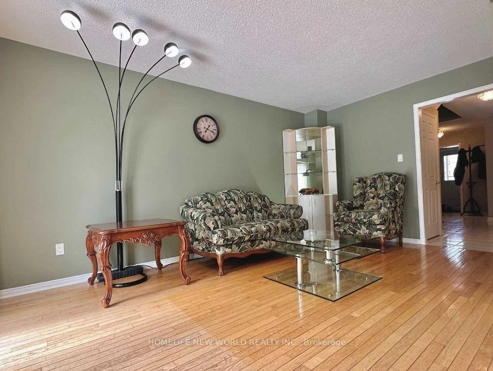 Photo 6 of 21 Delmark Boulevard, Markham, Sherwood-Amberglen — HOMEH