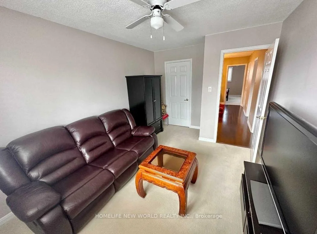 Photo 12 of 21 Delmark Boulevard, Markham, Sherwood-Amberglen — HOMEH