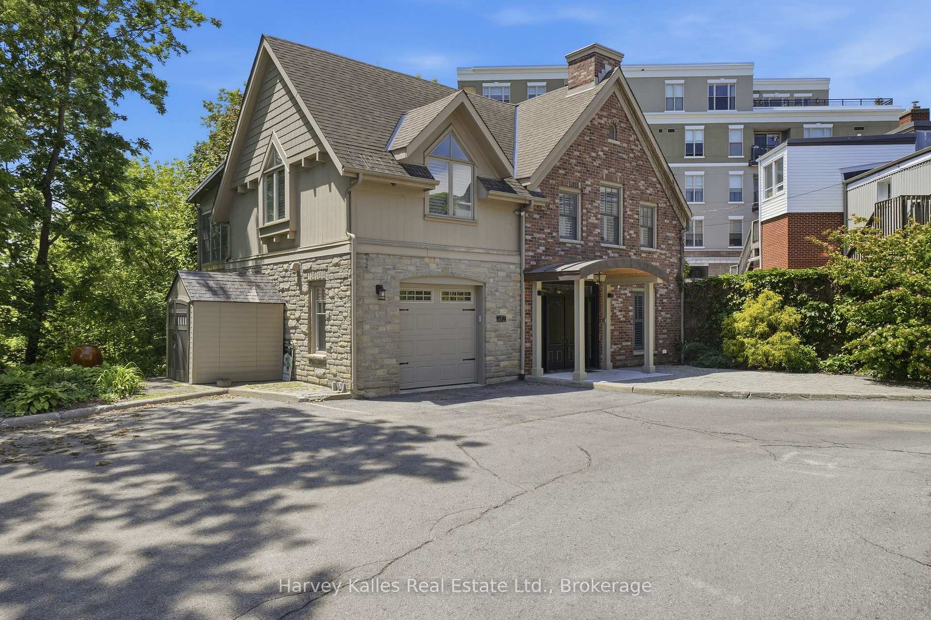 Photo 34 of Unit 7, 4 Bridge Street, Prince Edward County, Picton — HOMEH
