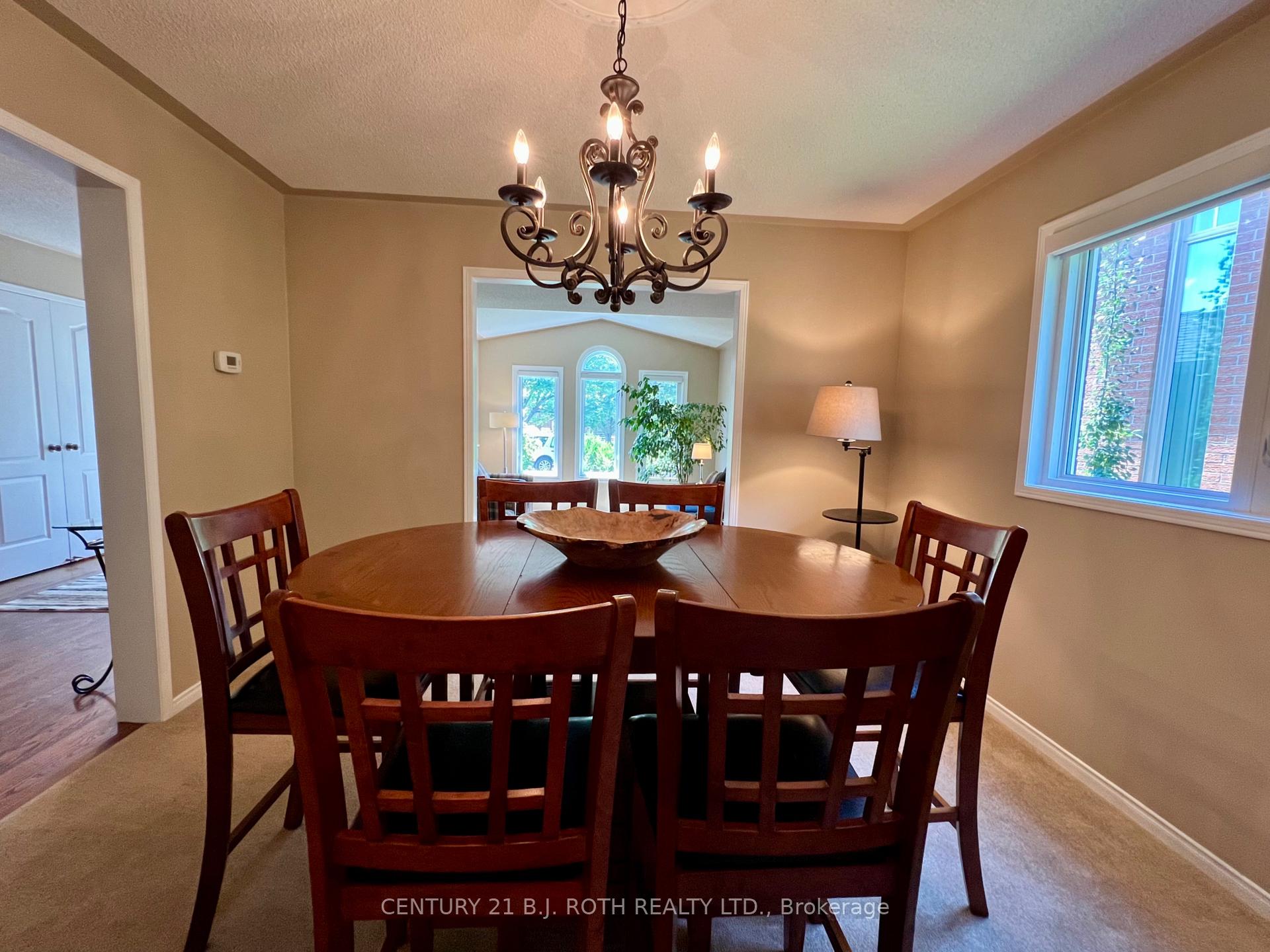 Photo 19 of 47 Looker Drive, Barrie, Holly — HOMEH