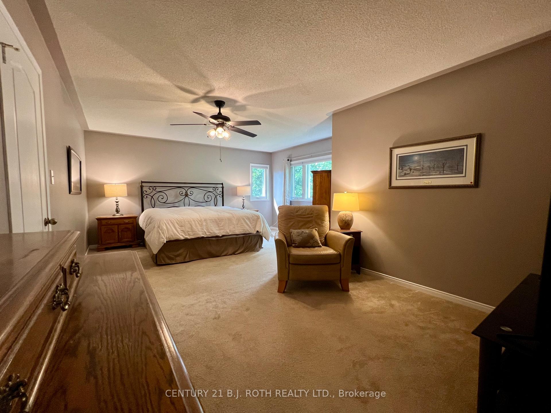 Photo 47 of 47 Looker Drive, Barrie, Holly — HOMEH