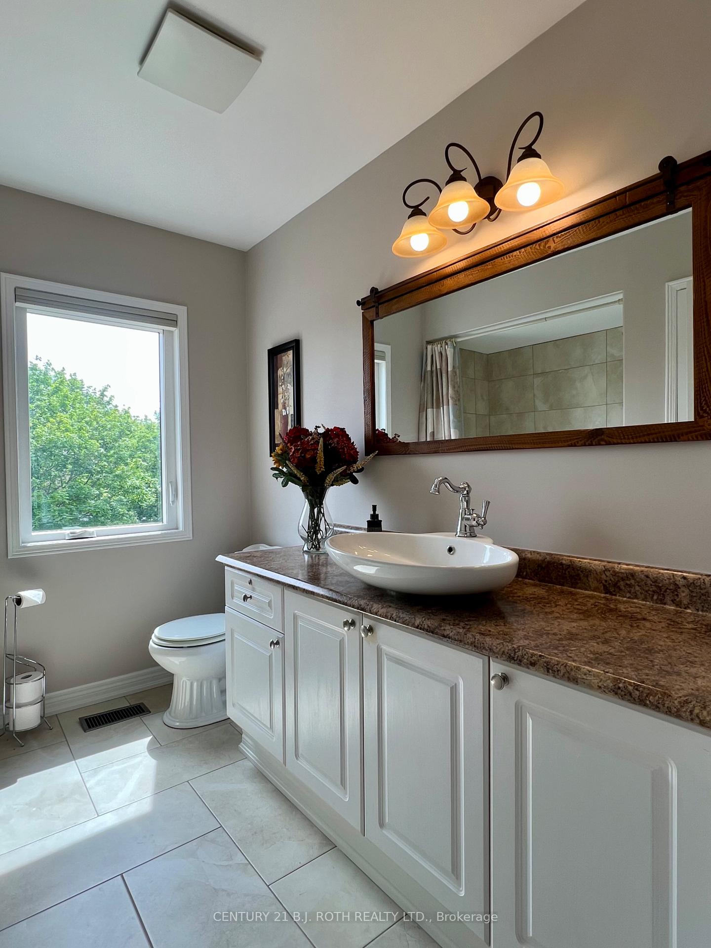 Photo 56 of 47 Looker Drive, Barrie, Holly — HOMEH