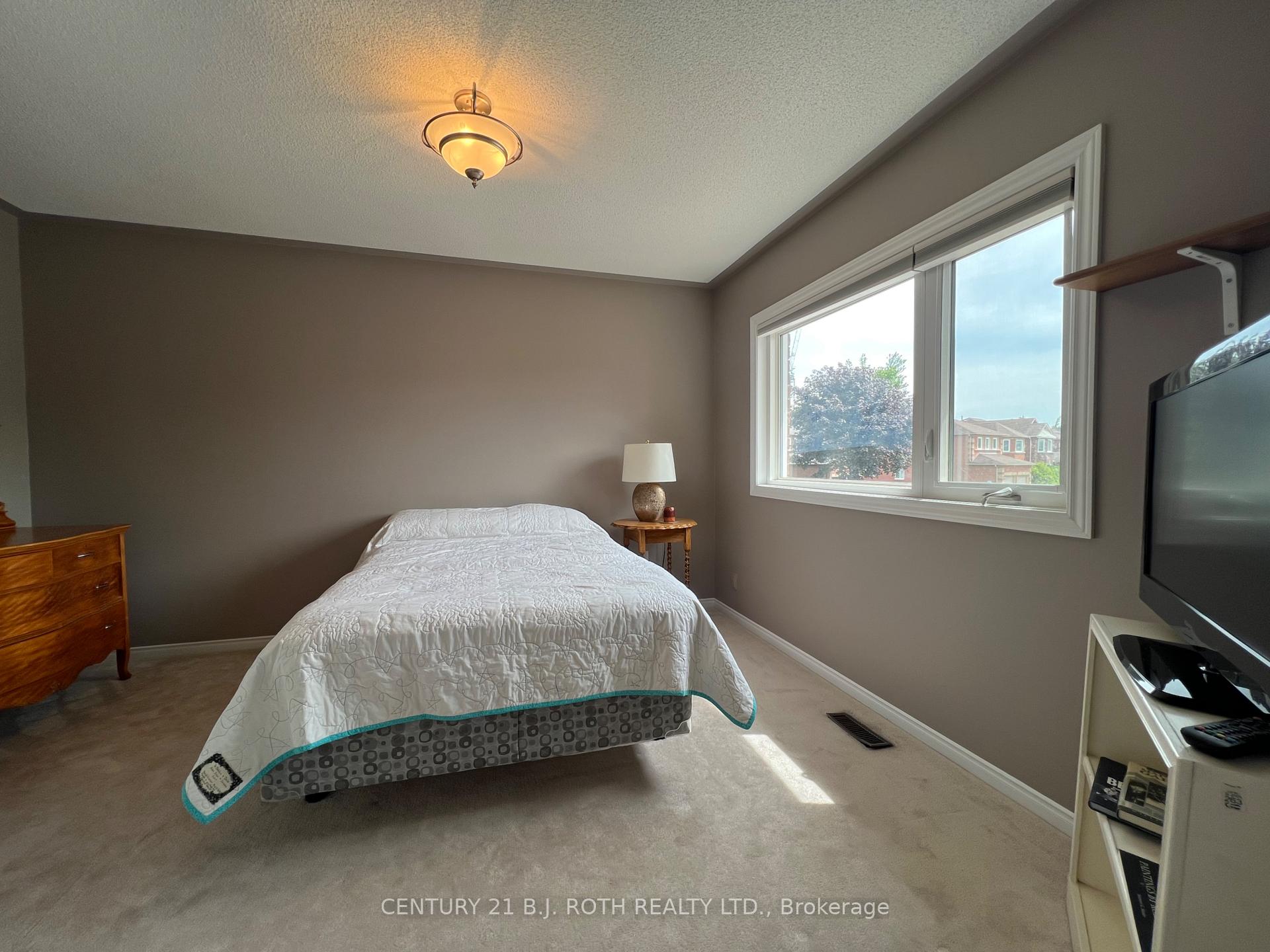 Photo 59 of 47 Looker Drive, Barrie, Holly — HOMEH